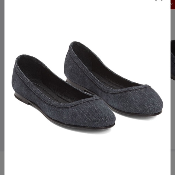 carson ballet flat
